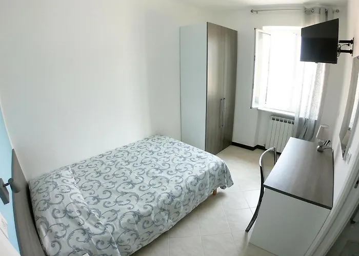 Aurora Hotel Varazze