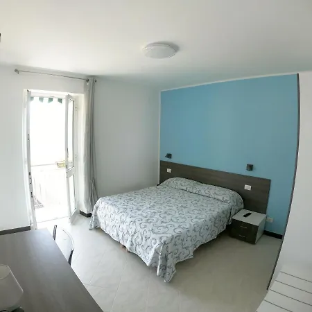 Aurora Hotell