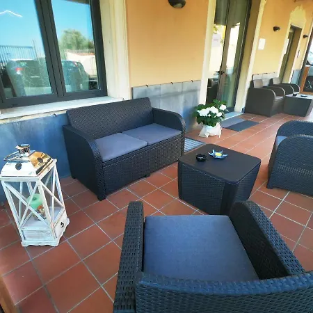 Aurora Hotell Varazze