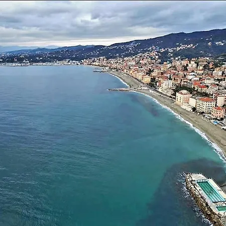 Aurora Hotel 3*