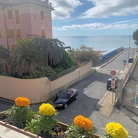 Hotel Aurora 3*