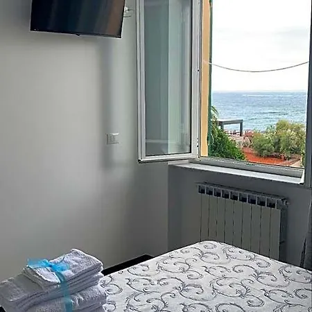 Aurora 3* Varazze