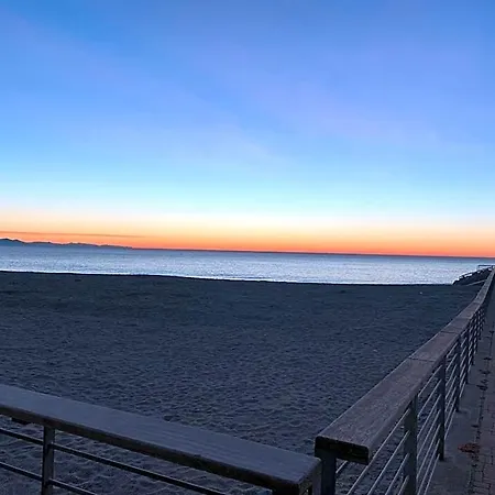 Aurora 3*