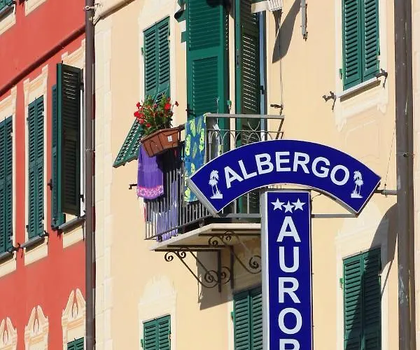 Aurora Отель 3*